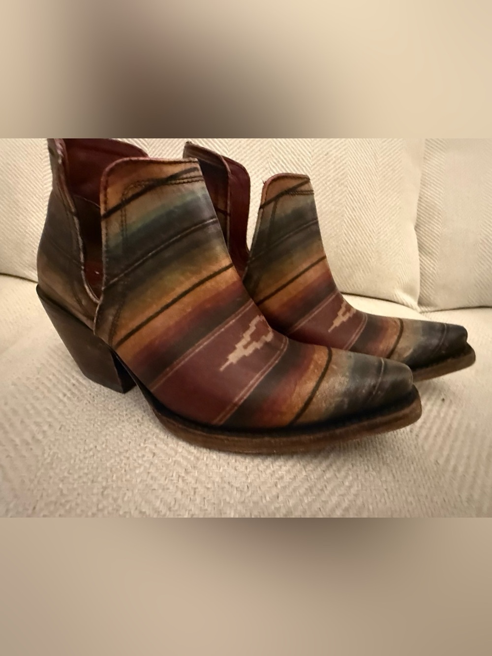Ariat Dixon Serape Multicolor Striped Leather Ankle Booties 7B